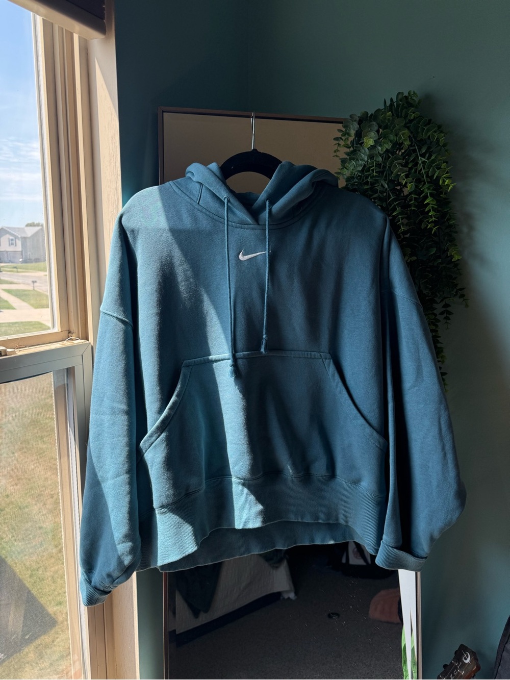 Blue Nike Cropped Oversized Phoenix Fleece